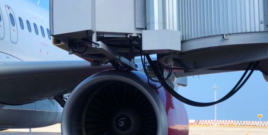 Four years old Batik Air A320-214 hits the Aero bridge damaging it's Left engine Nacelle at Denpasar Ngurah Rai Airport, Indonesia.